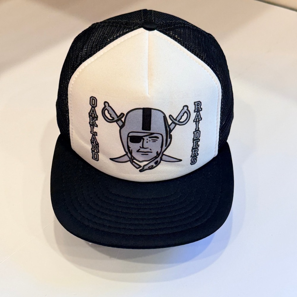 Vtg 1980's Oakland Raiders Speedway Trucker Hat Snapback Mesh Black Made in ROC